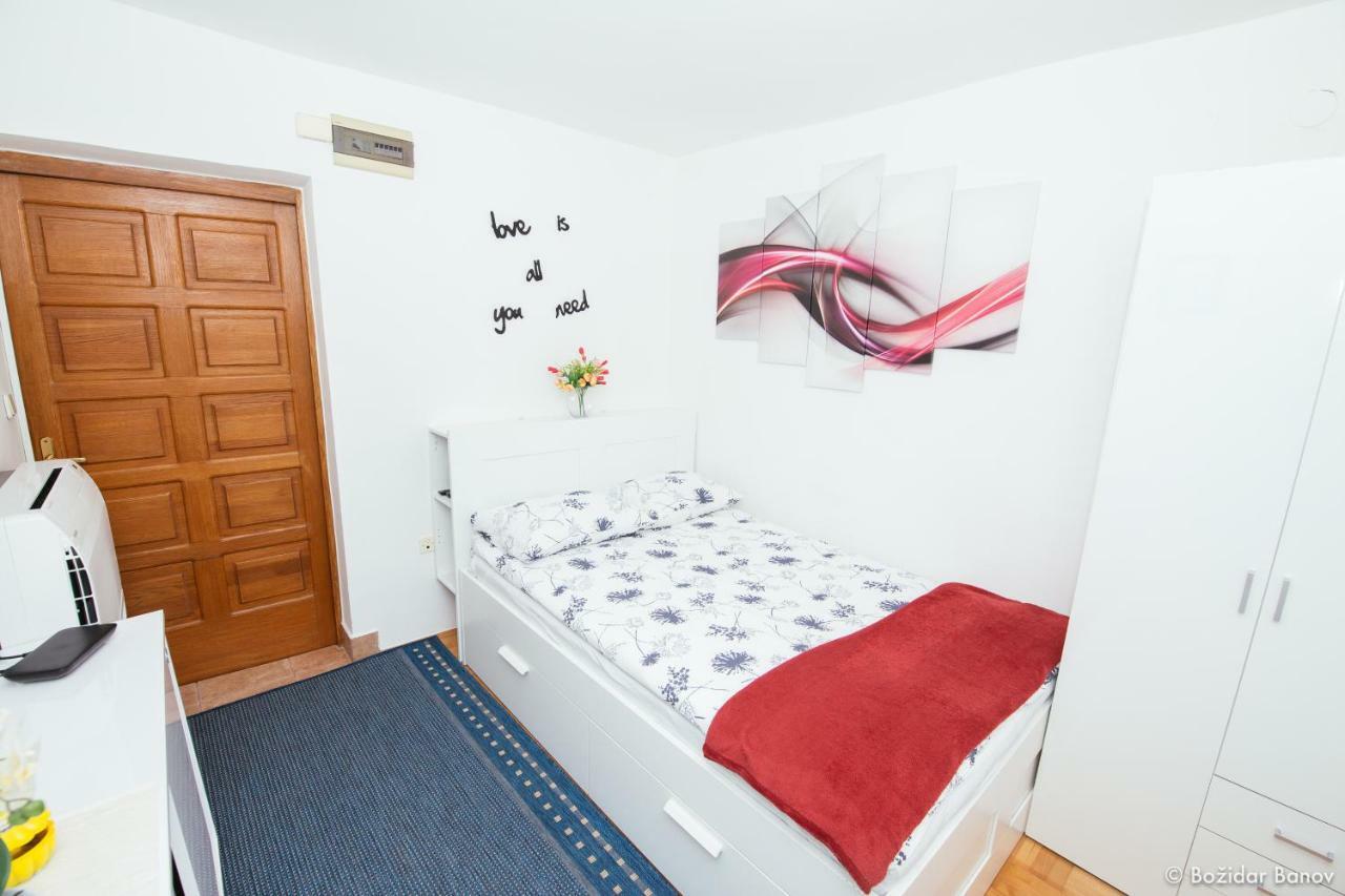City Apartment Tkalca - Best Location In Zagreb Exterior photo